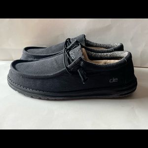 Hey Dude Wally L Canvas Black Men’s Size 12